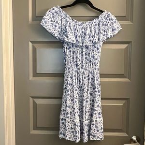 off the shoulder blue floral H&M mini dress